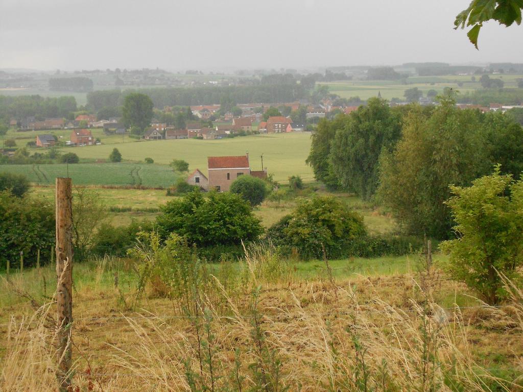 Gite De La Rhosnes Amougies Zimmer foto